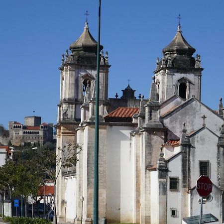 Two Churches Apartment Leiria Exterior foto